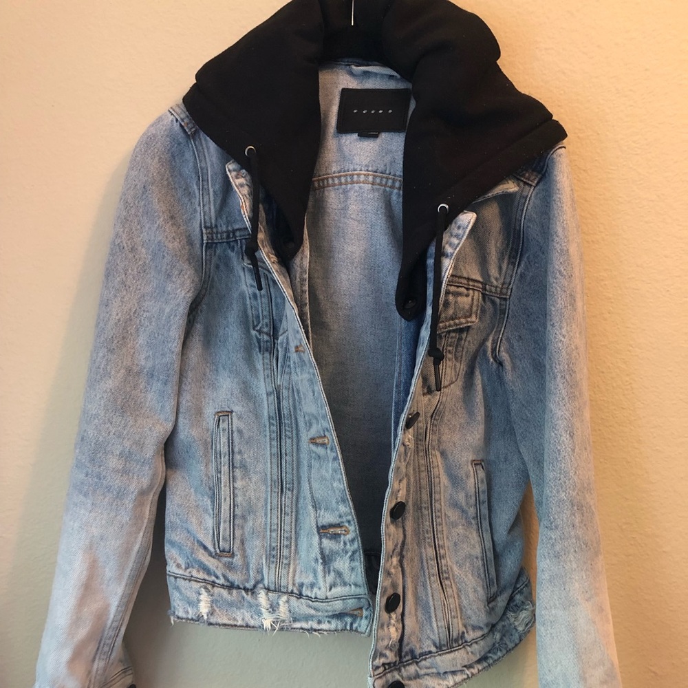 Distress denim jacket with hood attachment